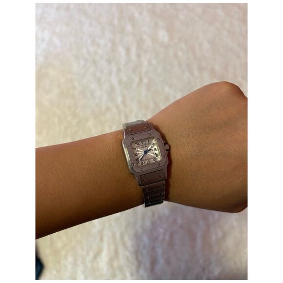 CARTIER SANTOS‎ WATCH Silver/Blue Water Repelant / Stainless Steel 40MM - Picture 13 of 14